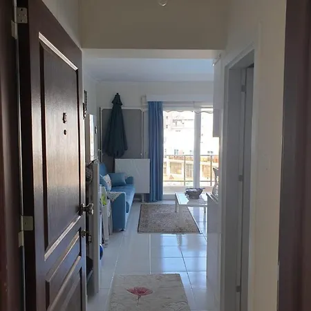 Royal Sun Apartament *